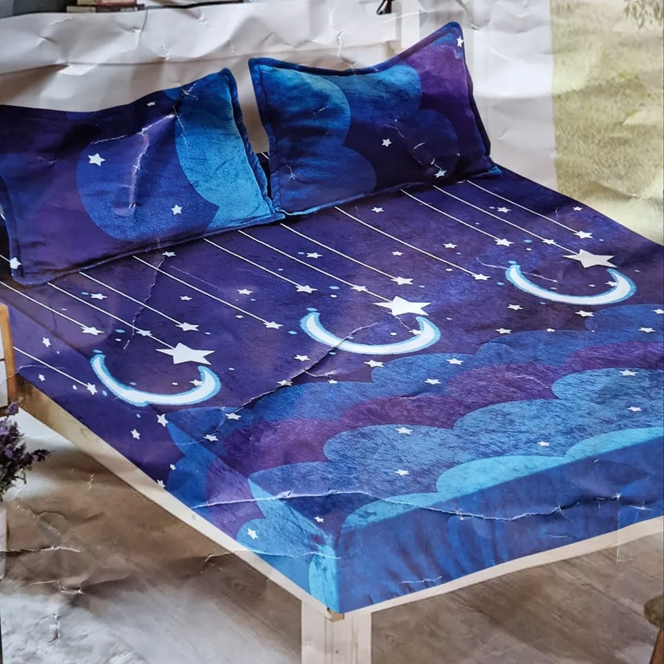 Husa cocolino cu elasatic 180x200x25cm, 2 fete de perne, Bleumarin-Albastru, lună și stelute