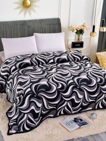 Patura Cocolino pufoasa cu margine, Pat Dublu, 200×230 cm, alb negru abstract