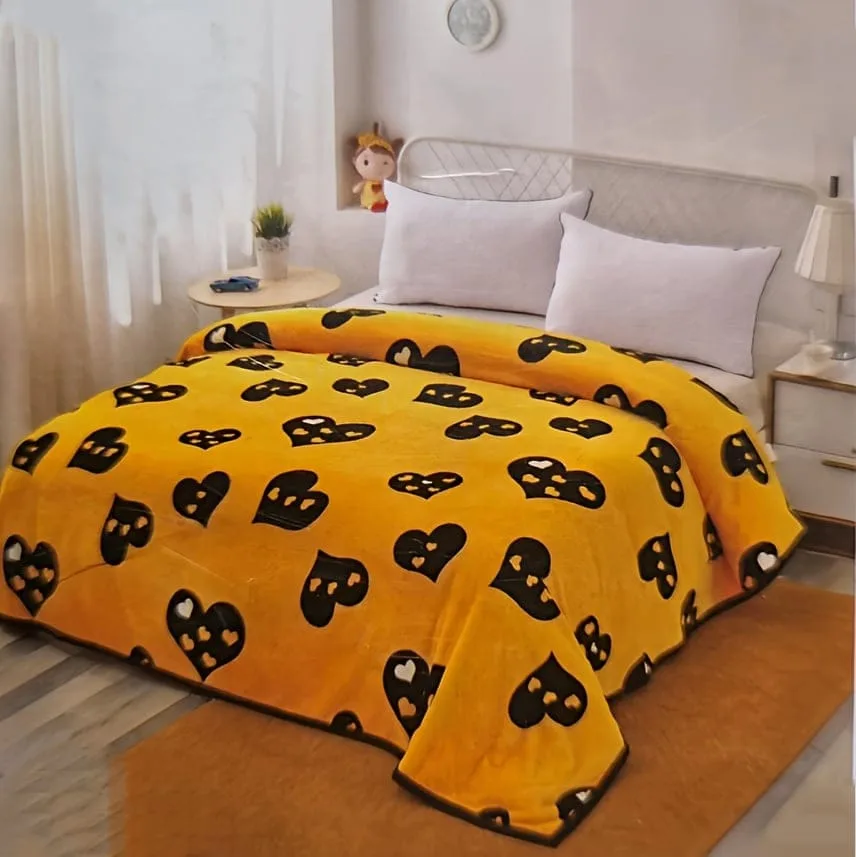 Patura Cocolino pufoasa cu margine, Pat Dublu, 200×230 cm, galben, inimioare negre