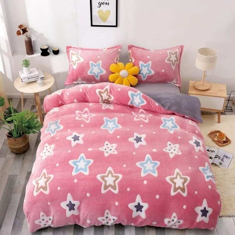 Lenjerie Cocolino cu Elastic, Super Pufoasa 4 piese, Jojo Home, Roz cu Stelute