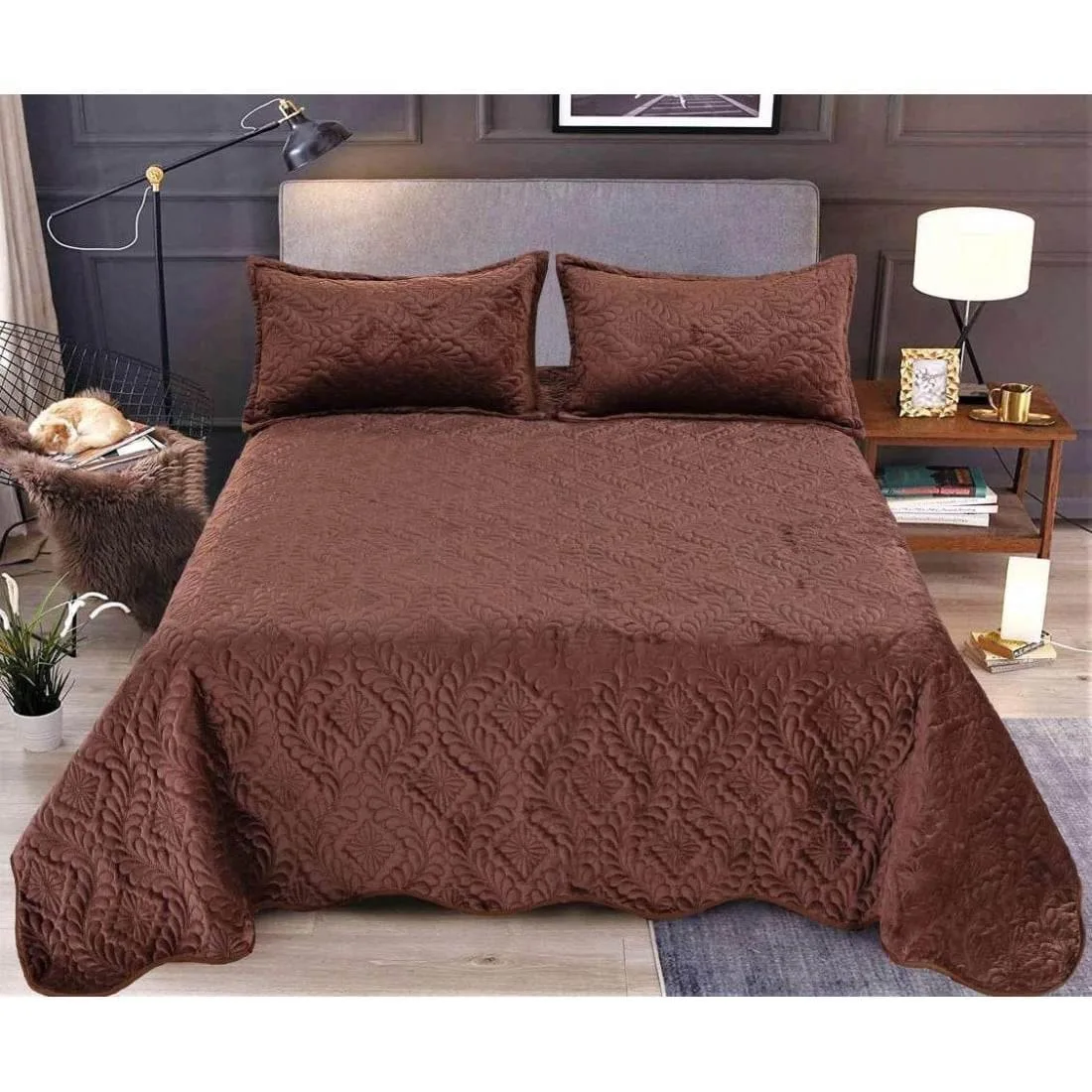 Cuvertura Matlasata, 3 piese, 220x240cm, Culoarea Maro Inchis