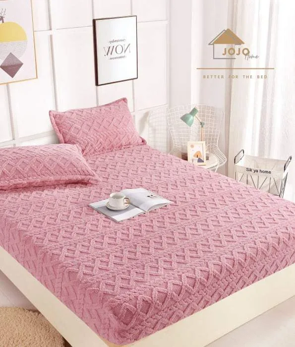 Husa cocolino cu elastic, 180x200x25cm, 2 fete de perne, Jojo Home, model Tricotat, Roz