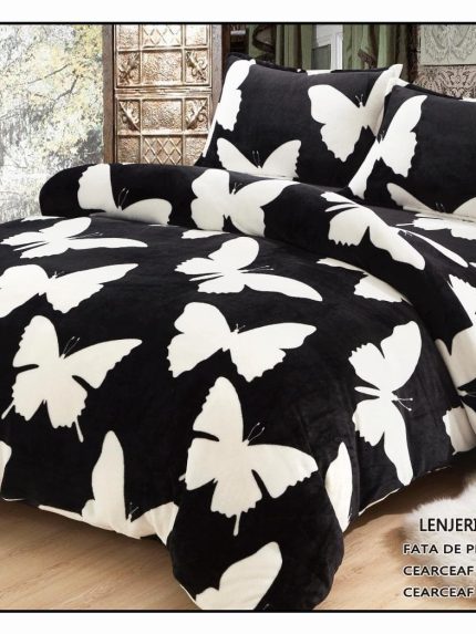 Lenjerie Cocolino ,Super Pufoasa , Pat Dublu 4 piese, Negru- fluturi albi CC05